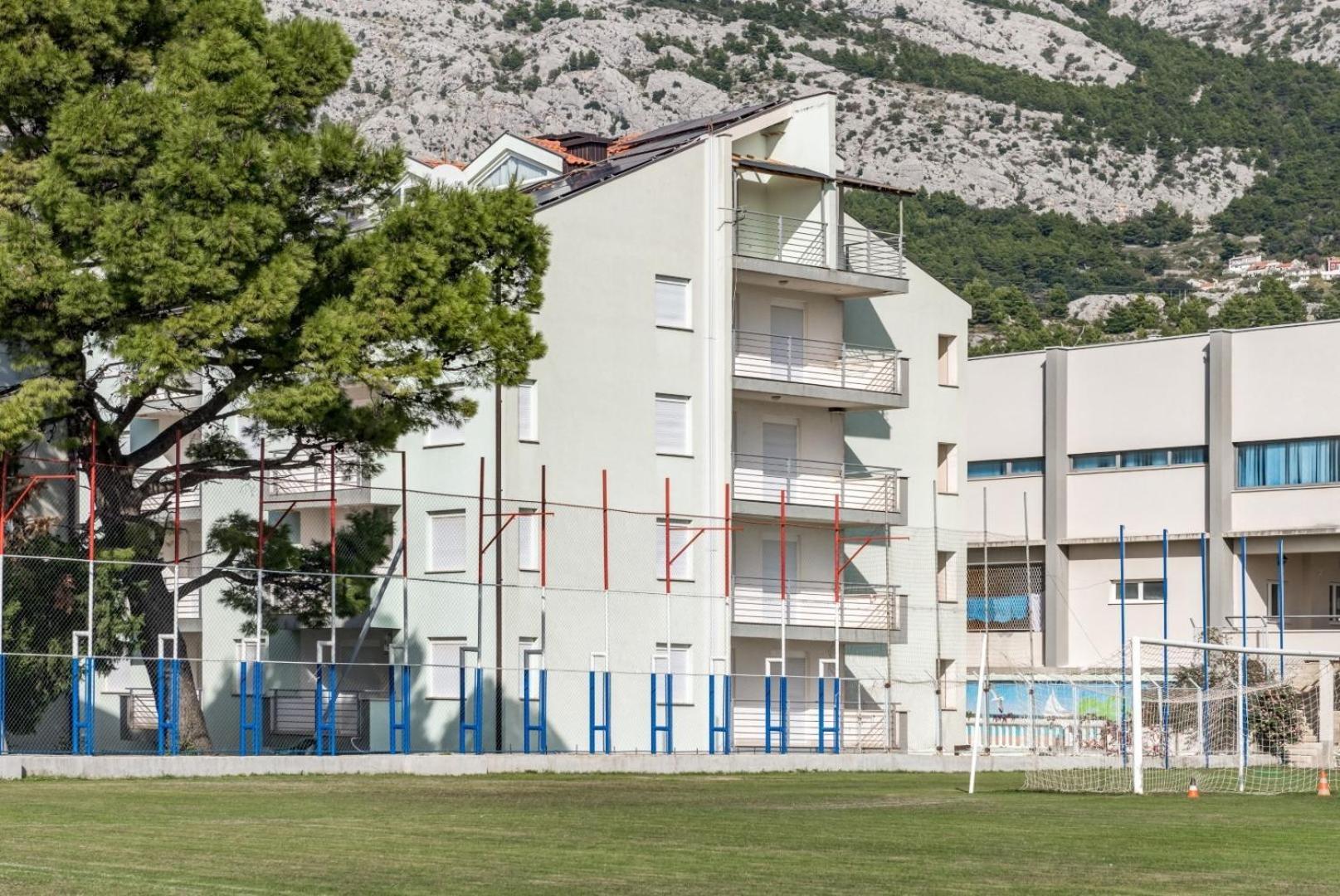 Ruza&Nikolina "1" Apartmani - Baška Voda Exterior foto