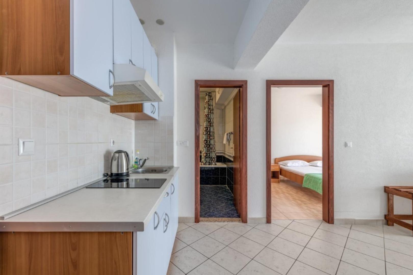 Ruza&Nikolina "1" Apartmani - Baška Voda Exterior foto